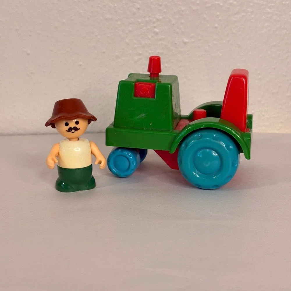 Vintage Tractor Toy Kids OS Green Good Hong Kong No 7800 Farmer Figure Set